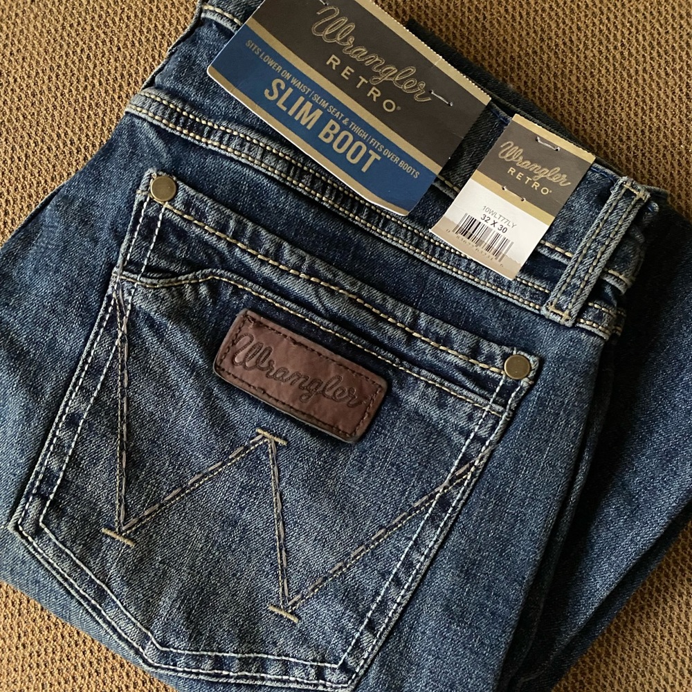 Wrangler Retro Slim Boot Jeans - [Color: Layton, Size: 32x30]